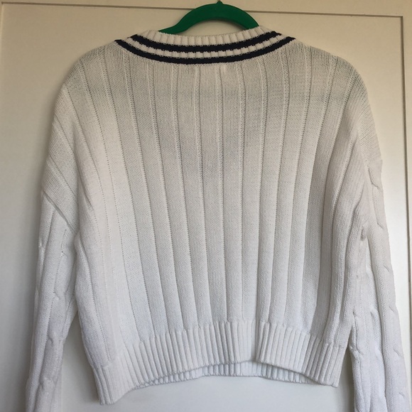 Cropped Sweater - Picture 4 of 6